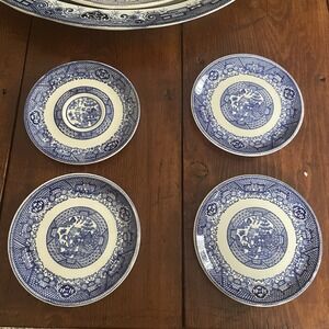 Vintage Blue Willow Saucers Unmarked Royal China 6 Set of 4